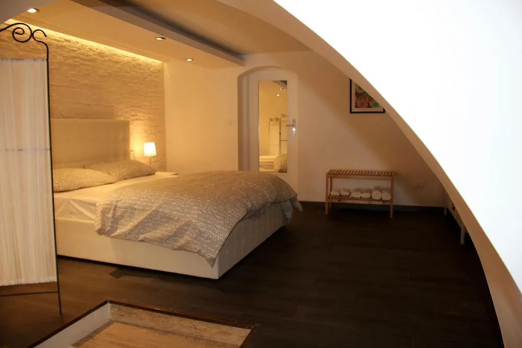 Katana Apartments Κατάνια